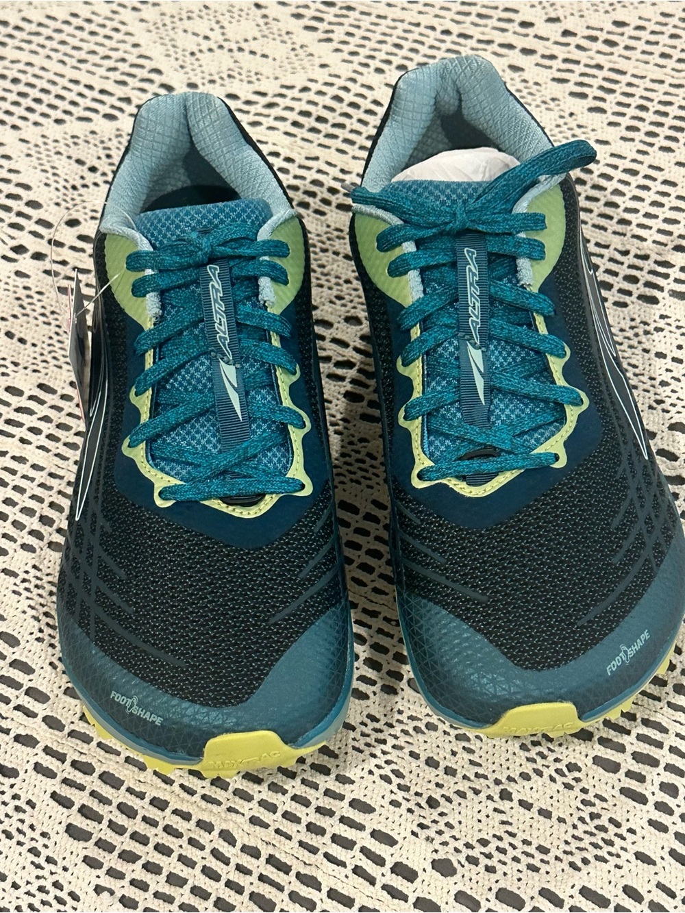 NWT - Altra Timp 2 Teal and Lime Trail Running Shoes
